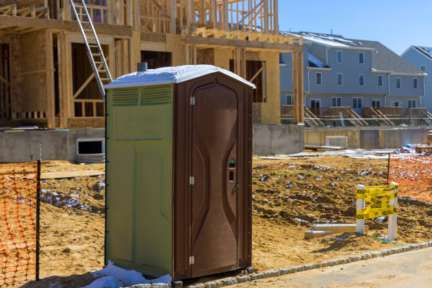 Affordable portable toilet rental in Eveleth, MN